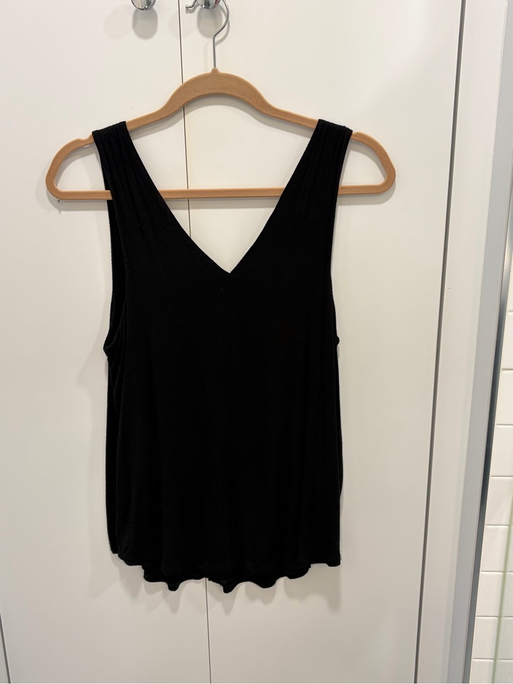 Bordeaux Black V-Neck Sleeveless Tank Top